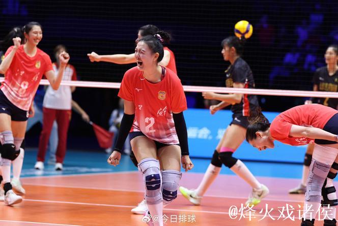 全运会：江苏女排直落三局击败山东女排夺冠