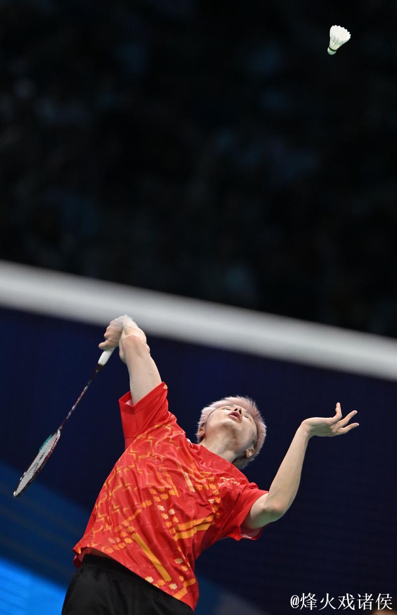 全运会:羽毛球男女团体决赛苏浙两强争锋 全运会:羽毛球男女团体决赛苏浙两强争锋